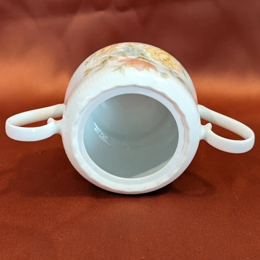 Vintage Ichiyama Toen‎ Japan Floral Porcelain Sugar Bowl w/Lid Ribbed Edge
